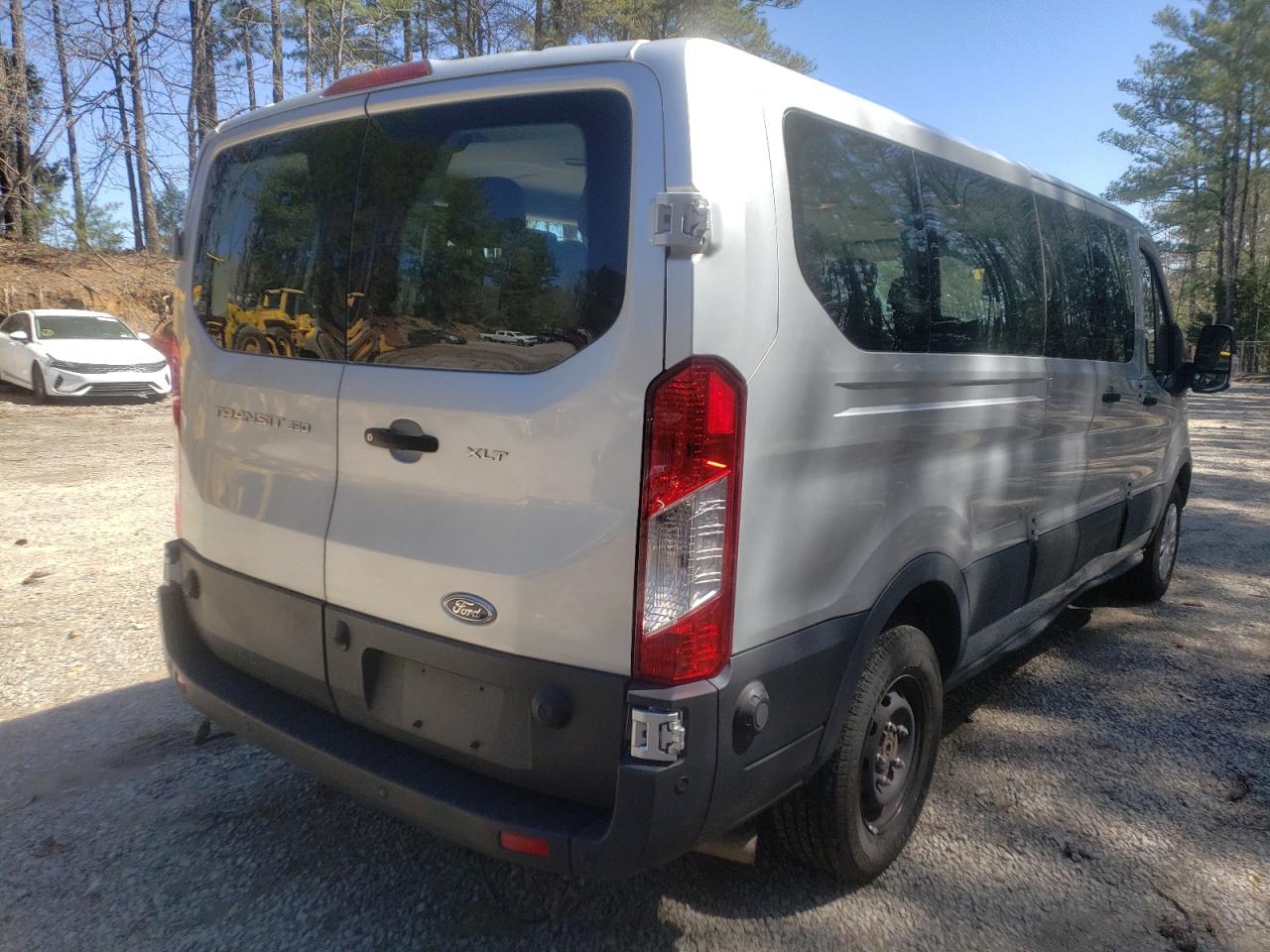 Photo 4 from auction – 2020 FORD TRANSIT T- with VIN 1FBAX2Y86LKA09756
