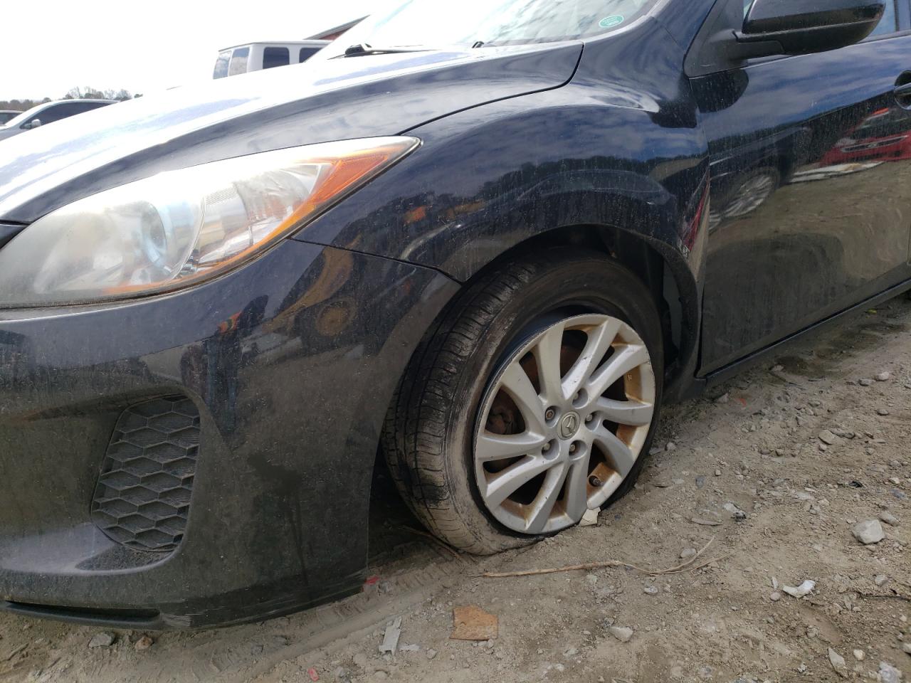 Photo 9 from auction – 2012 MAZDA 3 I with VIN JM1BL1L88C1563156
