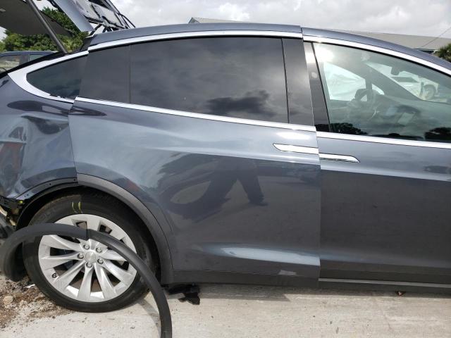 Photo 6 from auction – 2020 TESLA MODEL X with VIN 5YJXCDE27LF248291