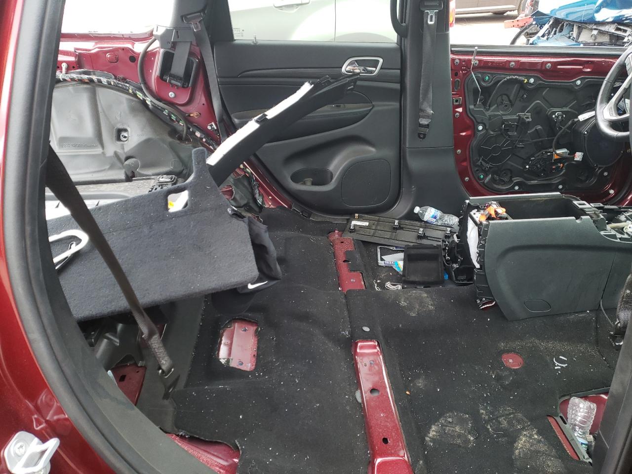 Photo 6 from auction – 2019 JEEP GRAN CHER with VIN 1C4RJFAG7KC677664