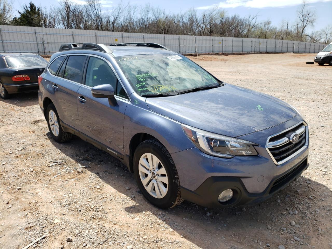 SUBARU OUTBACK 2. 2018 with VIN 4S4BSAHC7J3290014 - Photo from auction