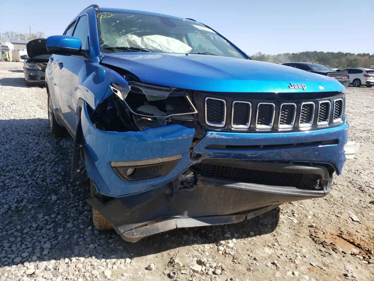 Photo 9 from auction – 2017 JEEP COMPASS LA with VIN 3C4NJDBB4HT627758