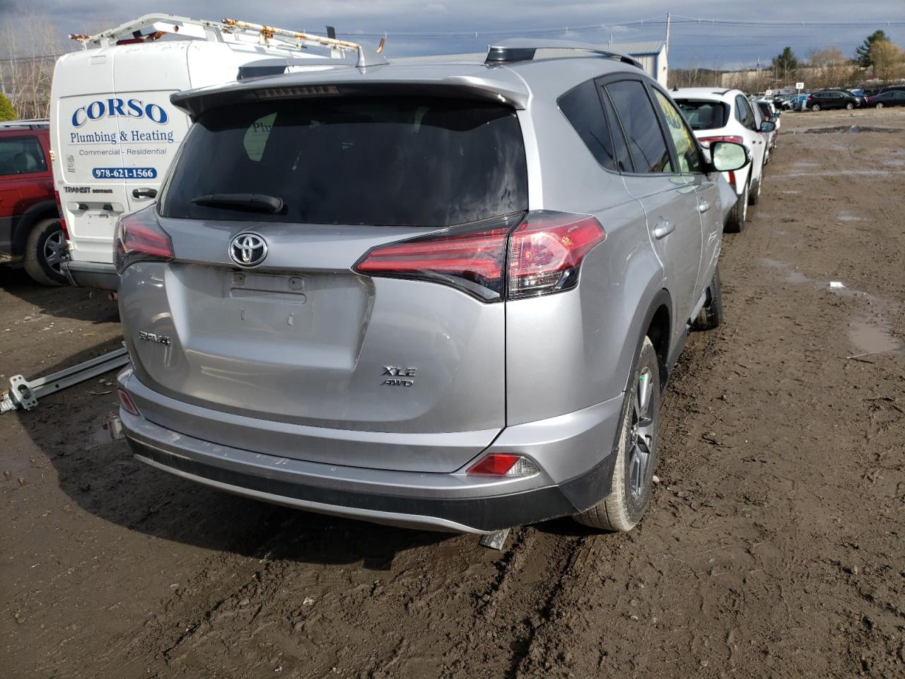Photo 4 from auction – 2018 TOYOTA RAV4 ADVEN with VIN JTMRFREV3JJ260693