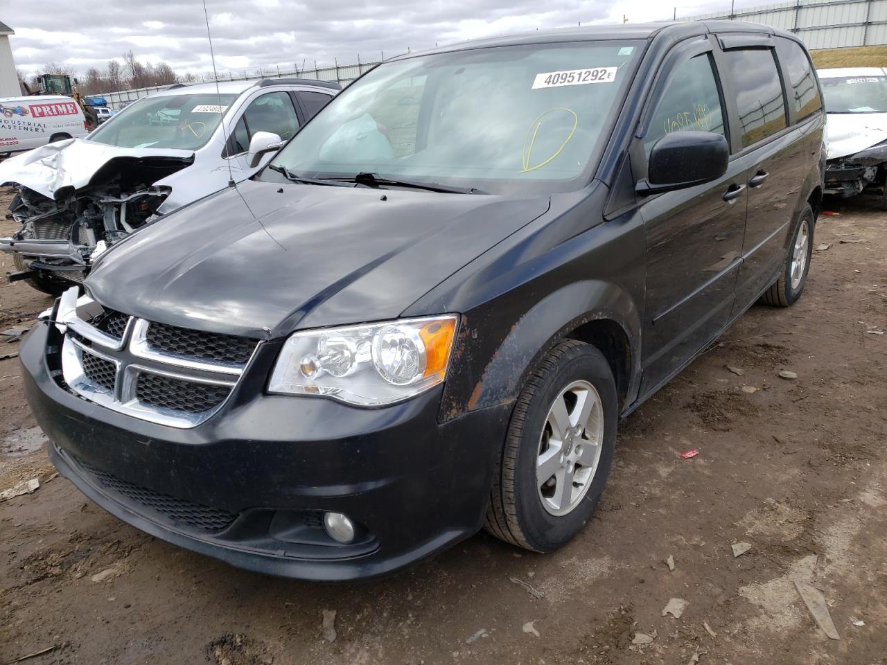 Photo 2 from auction – 2011 DODGE GRAND CARA with VIN 2D4RN3DG2BR636156