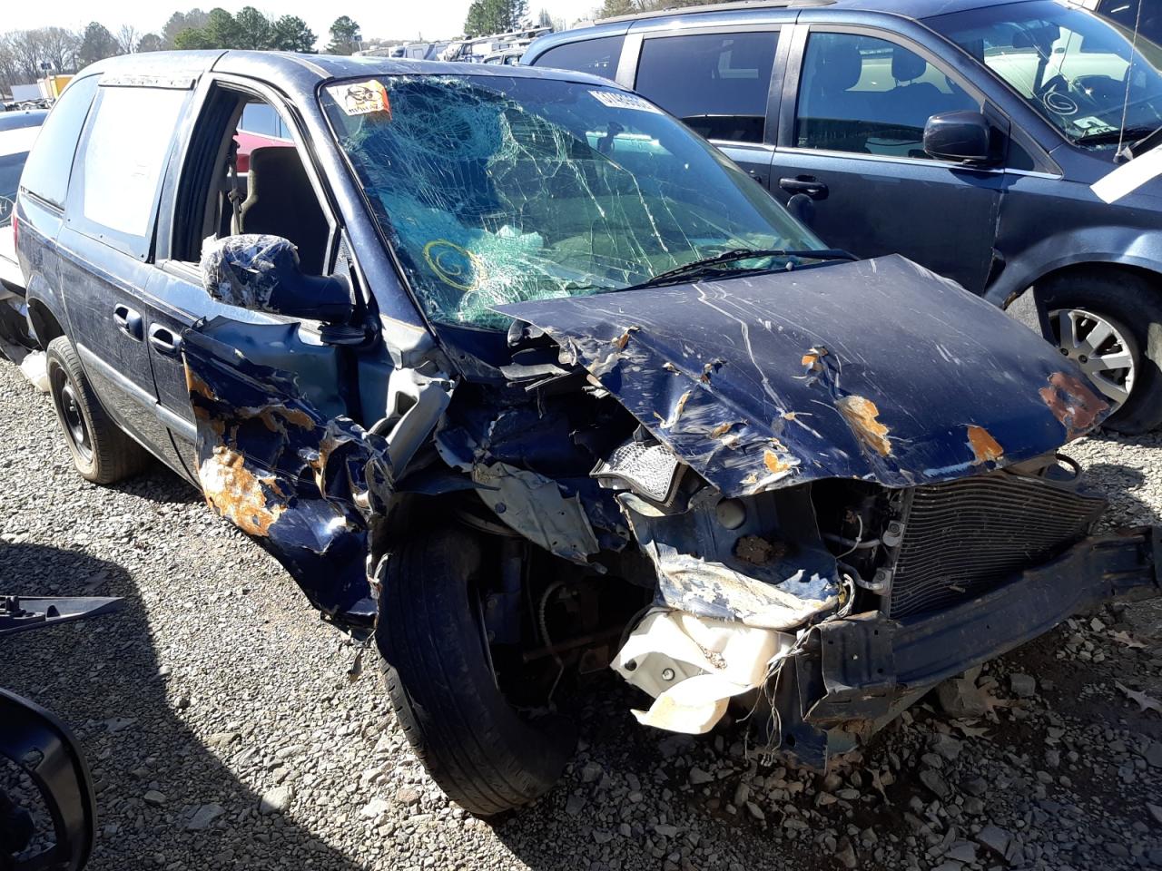 CHRYSLER TOWN & COU 2005 with VIN 1C4GP45R15B145441 - Photo from auction