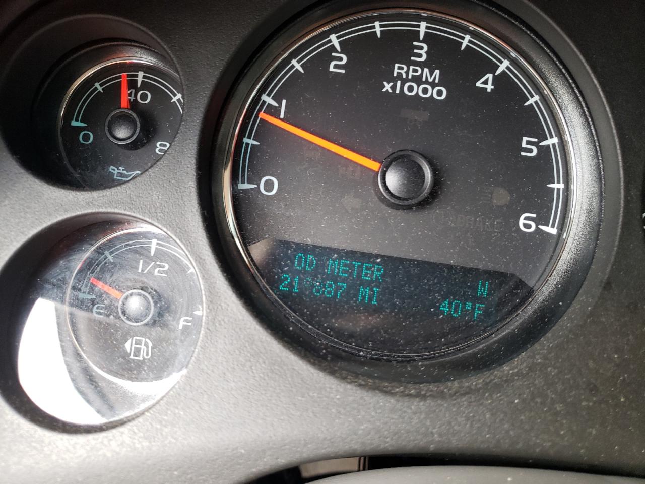 Photo 8 from auction – 2009 GMC YUKON SLT with VIN 1GKFK33089R233820