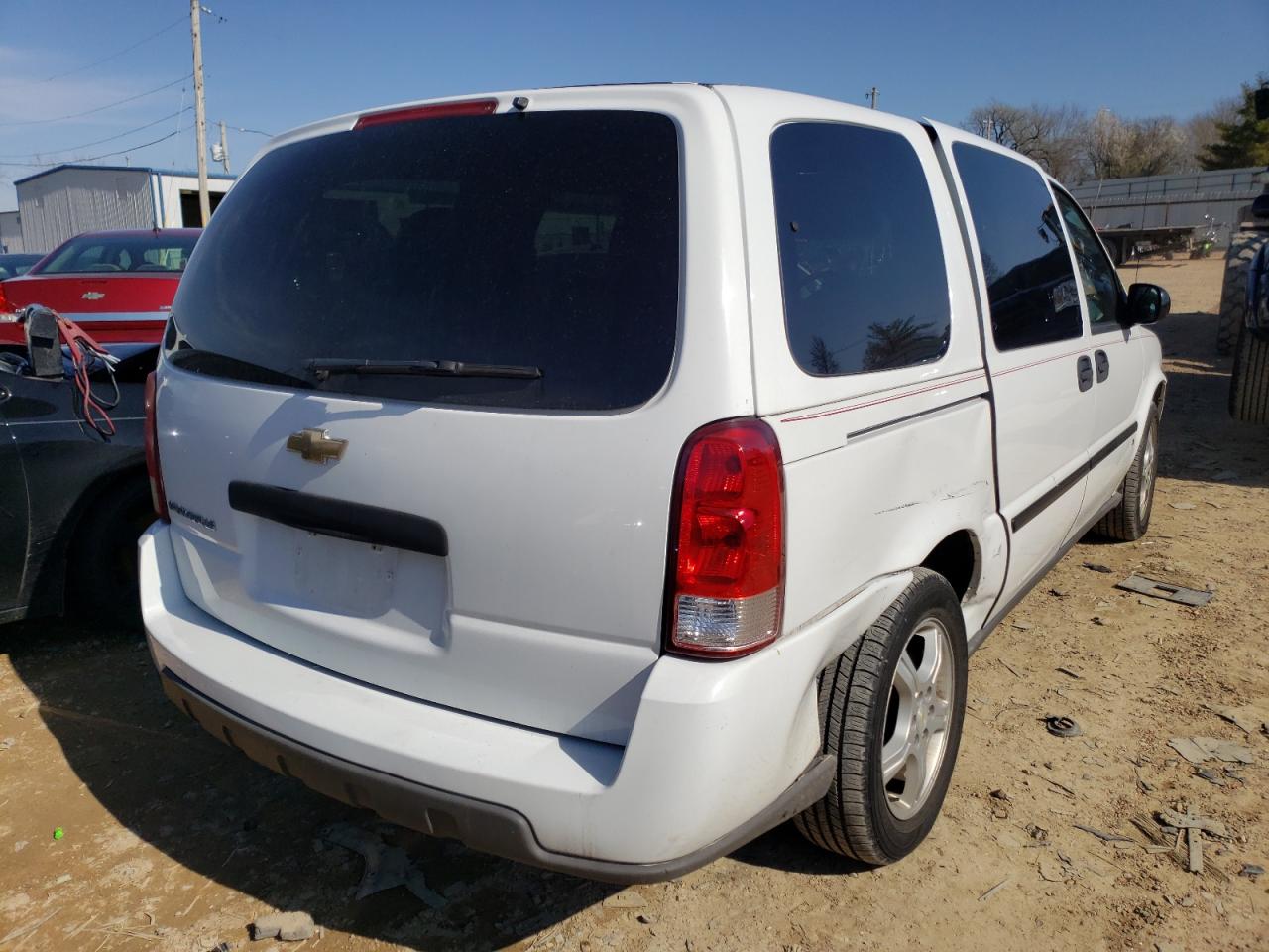 Photo 4 from auction – 2007 CHEVROLET UPLANDER L with VIN 1GNDV23197D218550