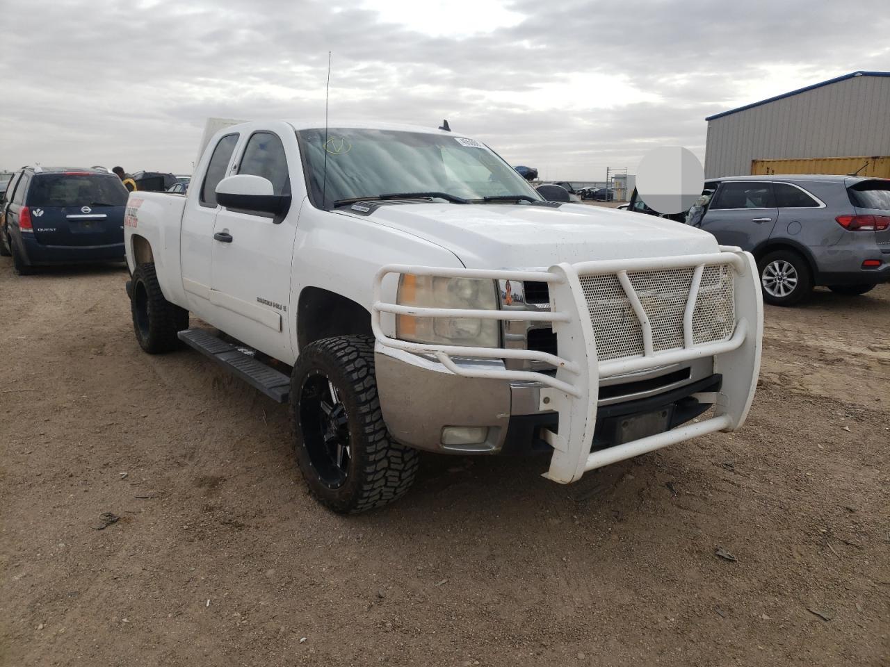 CHEVROLET SILVERADO 2008 with VIN 1GCHC29608E119422 - Photo from auction