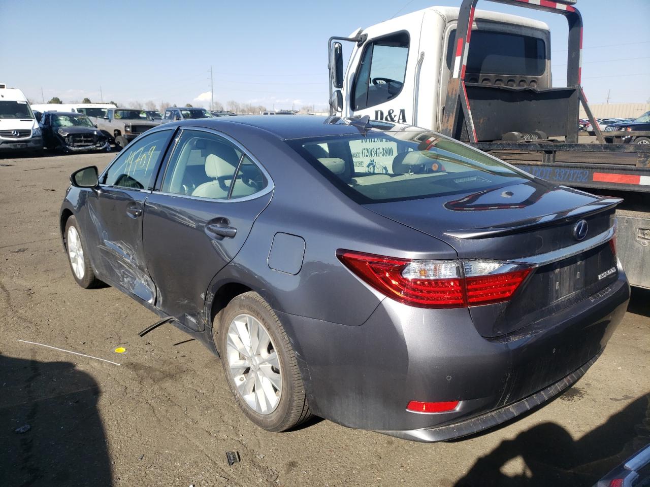 Photo 3 from auction – 2013 LEXUS ES 300H with VIN JTHBW1GG6D2037174