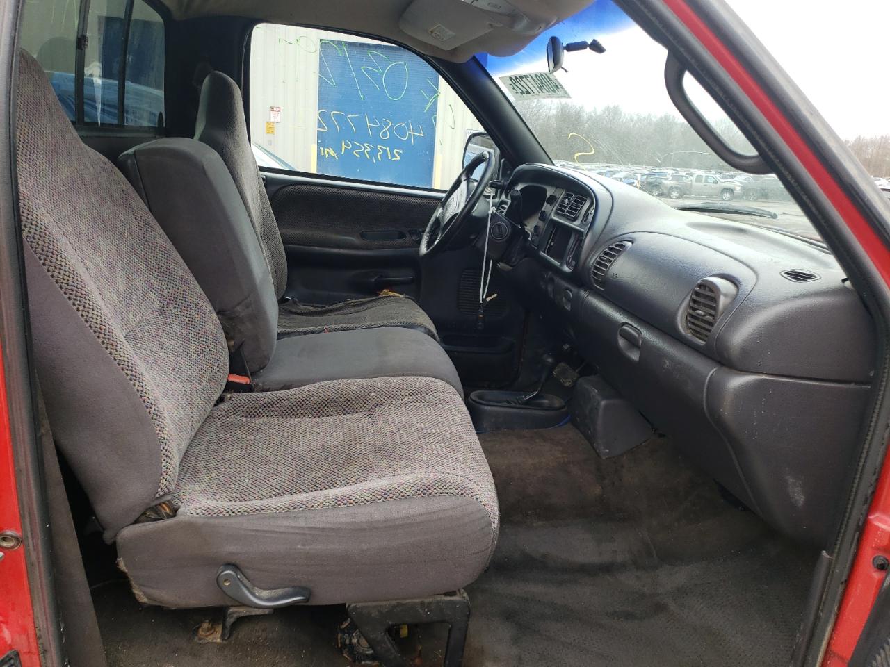 Photo 5 from auction – 2001 DODGE RAM 1500 with VIN 1B7HF16Z71S216981