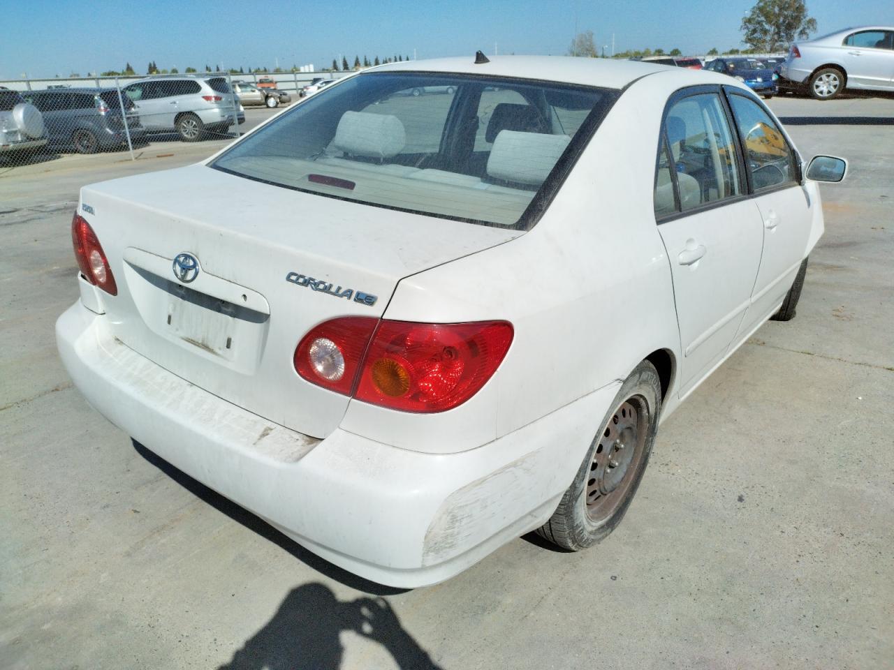 Photo 4 from auction – 2004 TOYOTA COROLLA CE with VIN JTDBR32E842039020