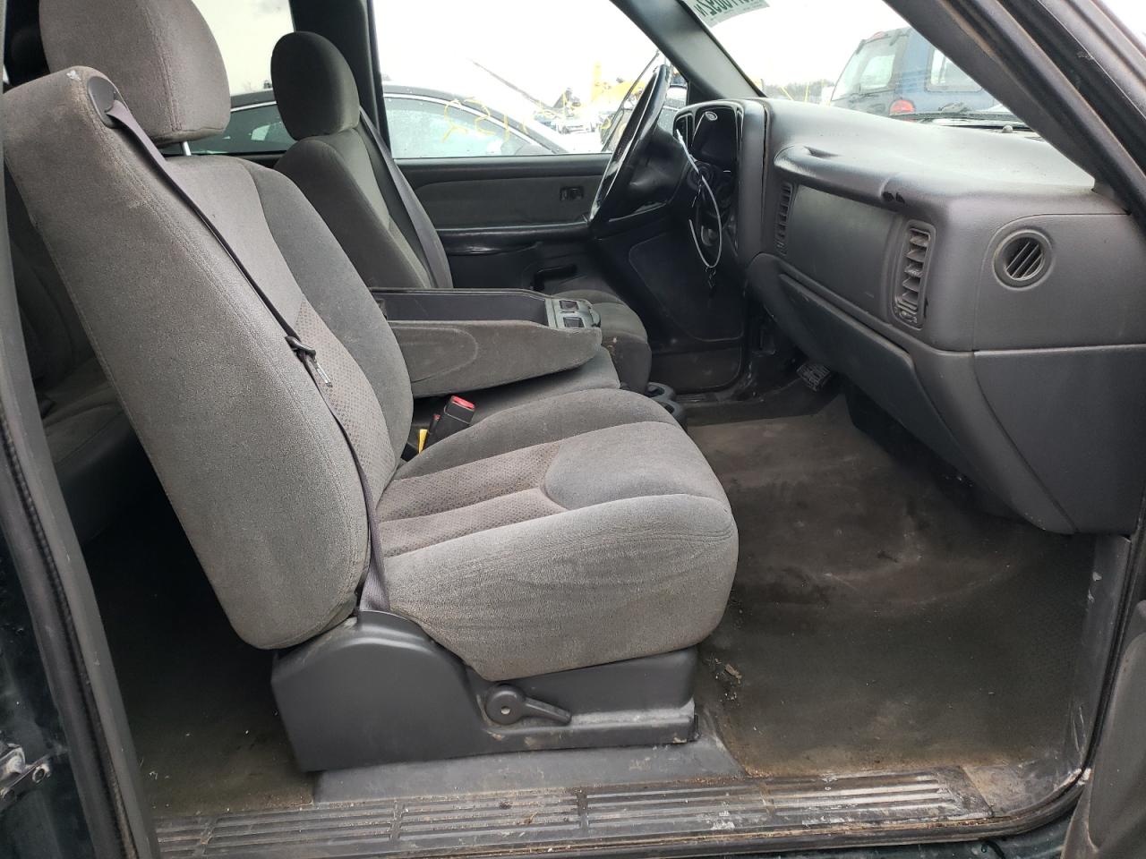 Photo 5 from auction – 2003 CHEVROLET SILVERADO with VIN 2GCEC19X231366991