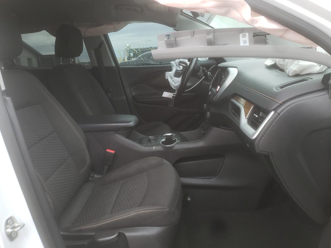 Photo 5 from auction – 2019 GMC TERRAIN SL with VIN 3GKALMEV7KL148485