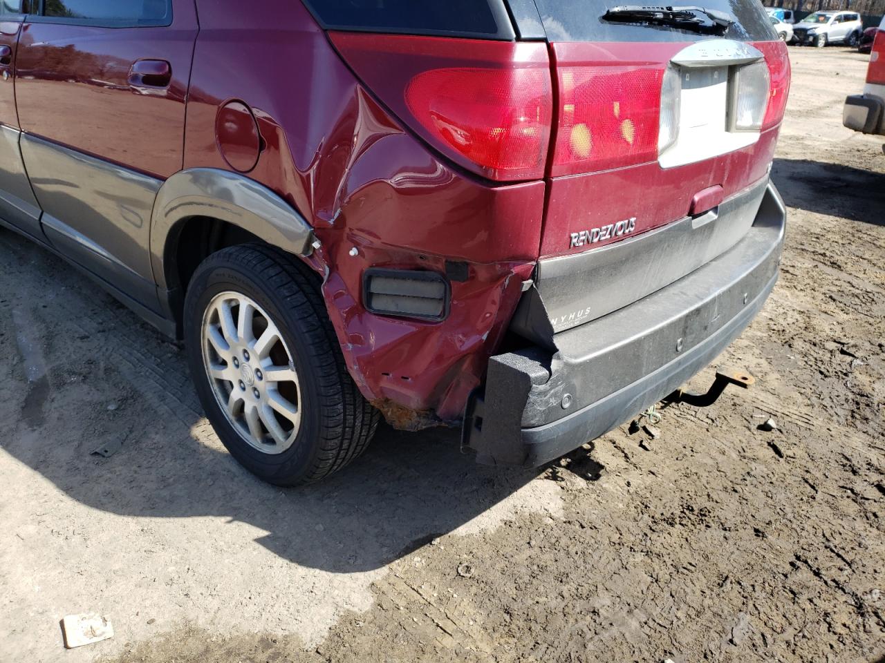 Photo 9 from auction – 2005 BUICK RENDEZVOUS with VIN 3G5DB03705S541075