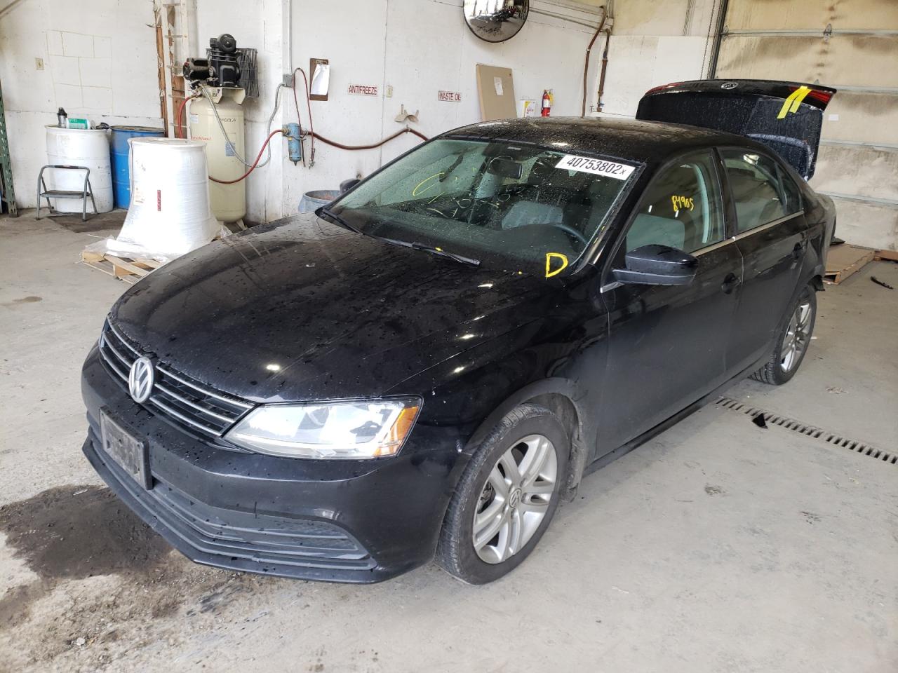Photo 2 from auction – 2017 VOLKSWAGEN JETTA S with VIN 3VW2B7AJ8HM342515