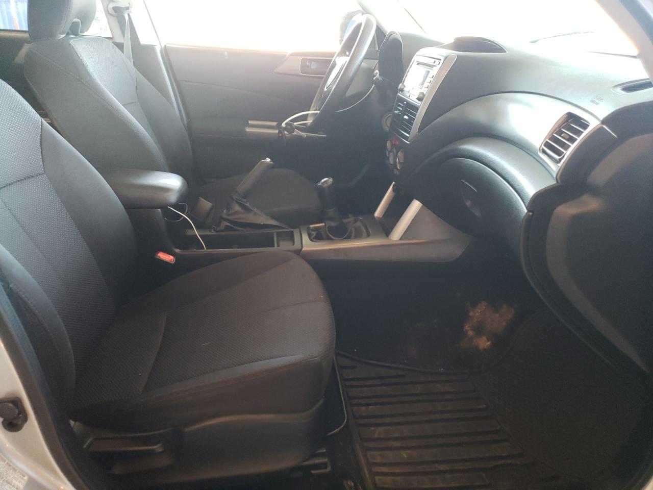 Photo 5 from auction – 2011 SUBARU FORESTER 2 with VIN JF2SHABC0BG777126