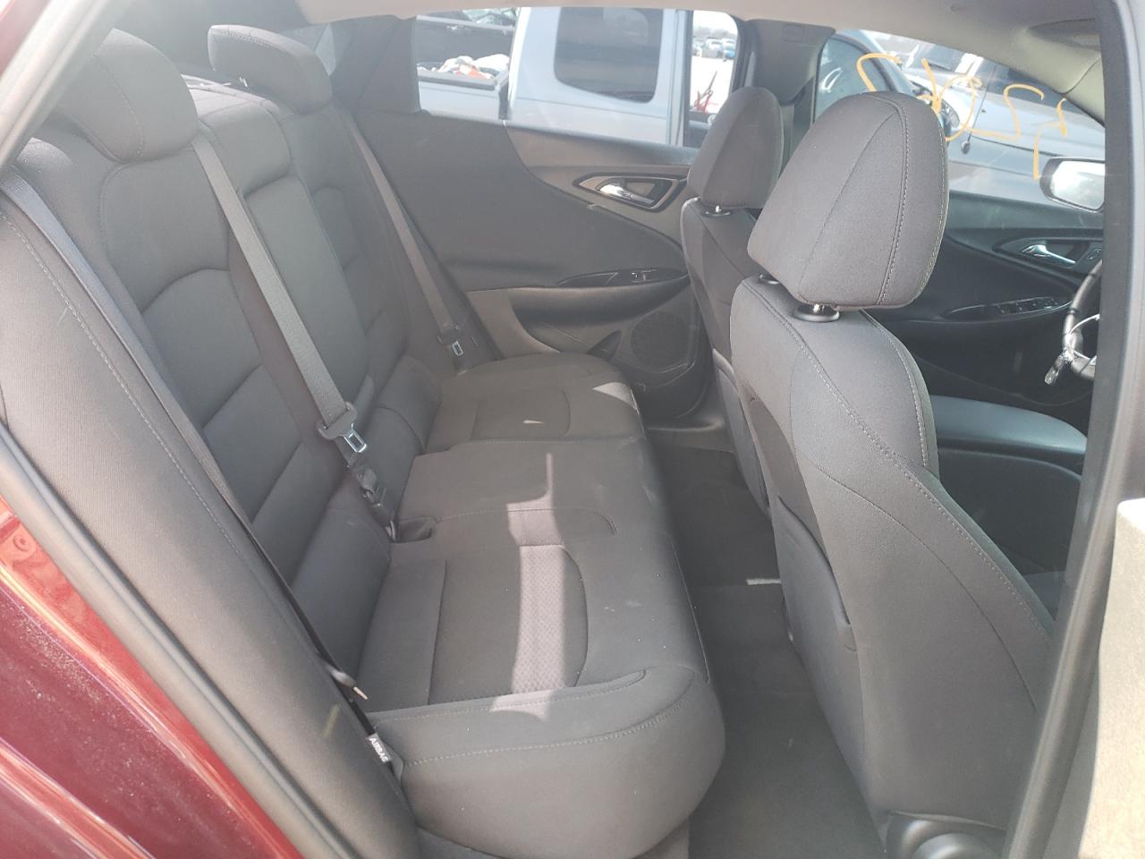 Photo 6 from auction – 2016 CHEVROLET MALIBU with VIN 1G1ZB5ST8GF254822
