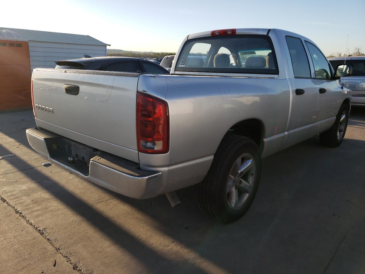Photo 4 from auction – 2004 DODGE RAM 1500 S with VIN 1D7HA18D94S767326