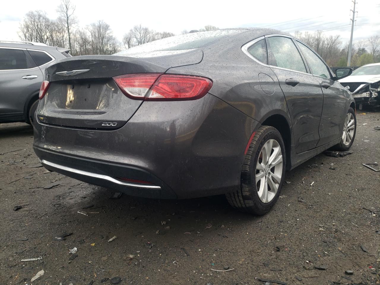 Photo 4 from auction – 2015 CHRYSLER 200 LIMITE with VIN 1C3CCCAB3FN701962