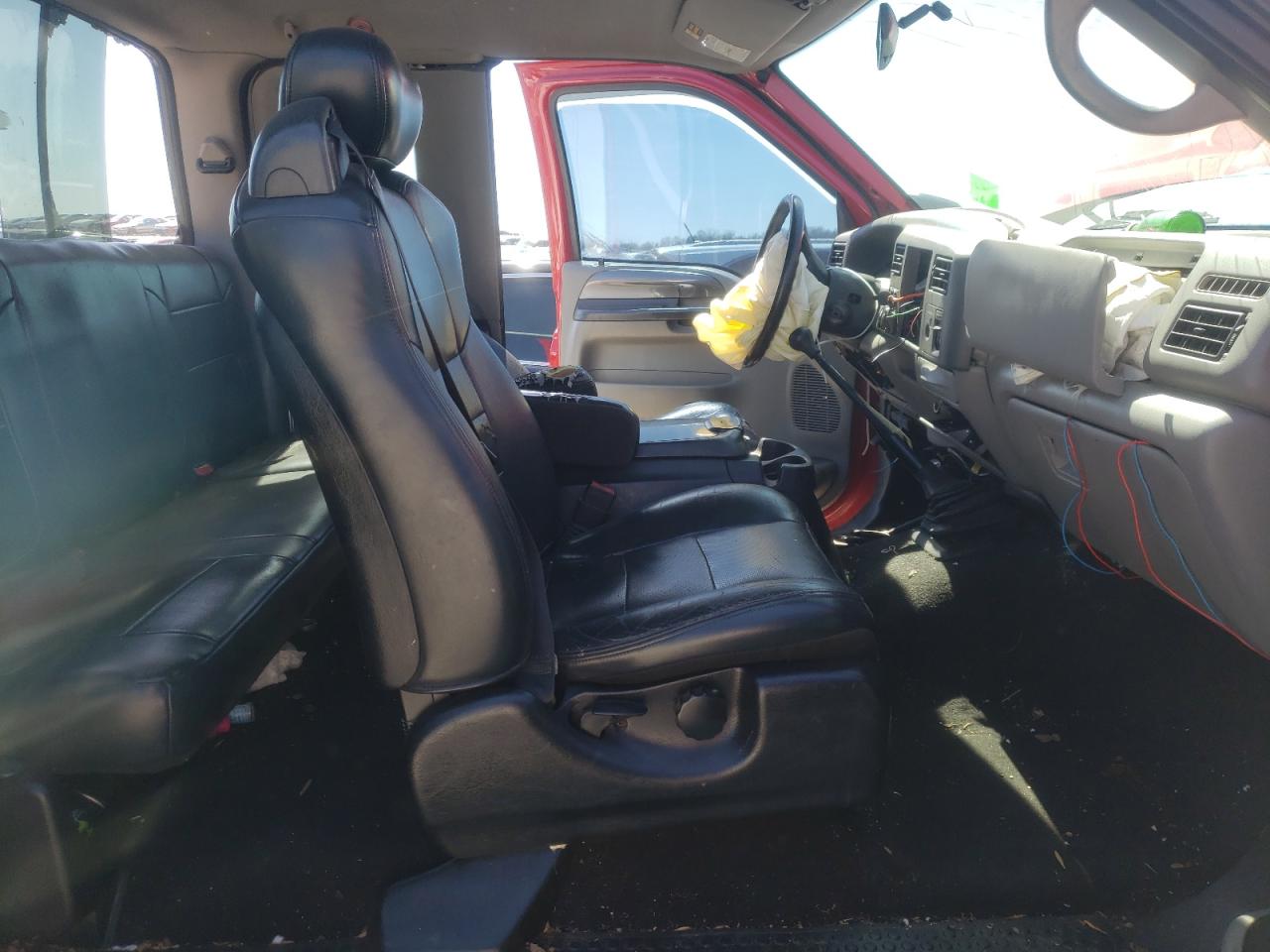 Photo 5 from auction – 2000 FORD F250 SUPER with VIN 1FTNX21F8YEC03264