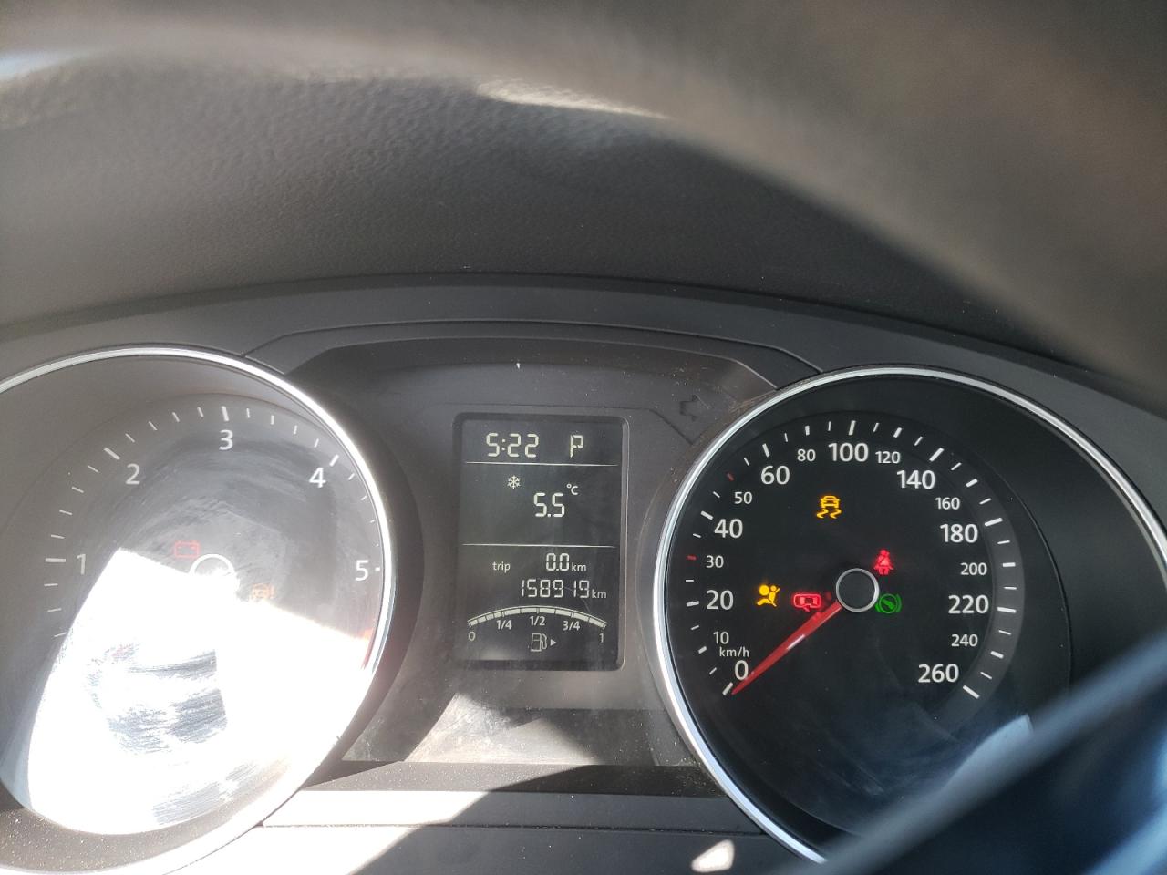 Photo 8 from auction – 2015 VOLKSWAGEN JETTA TDI with VIN 3VWDA7AJ5FM319136
