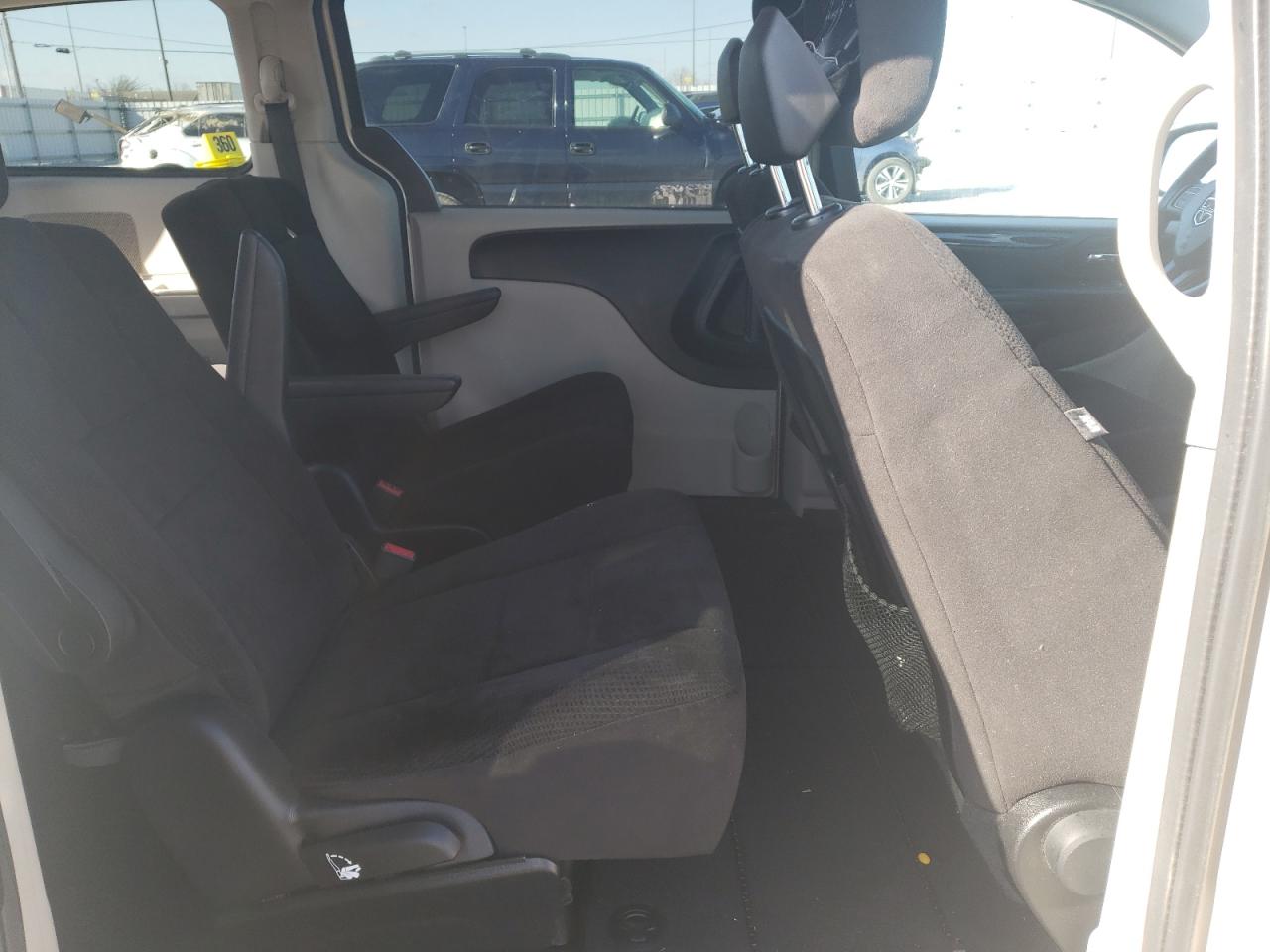 Photo 6 from auction – 2012 DODGE GRAND CARA with VIN 2C4RDGBG8CR336231
