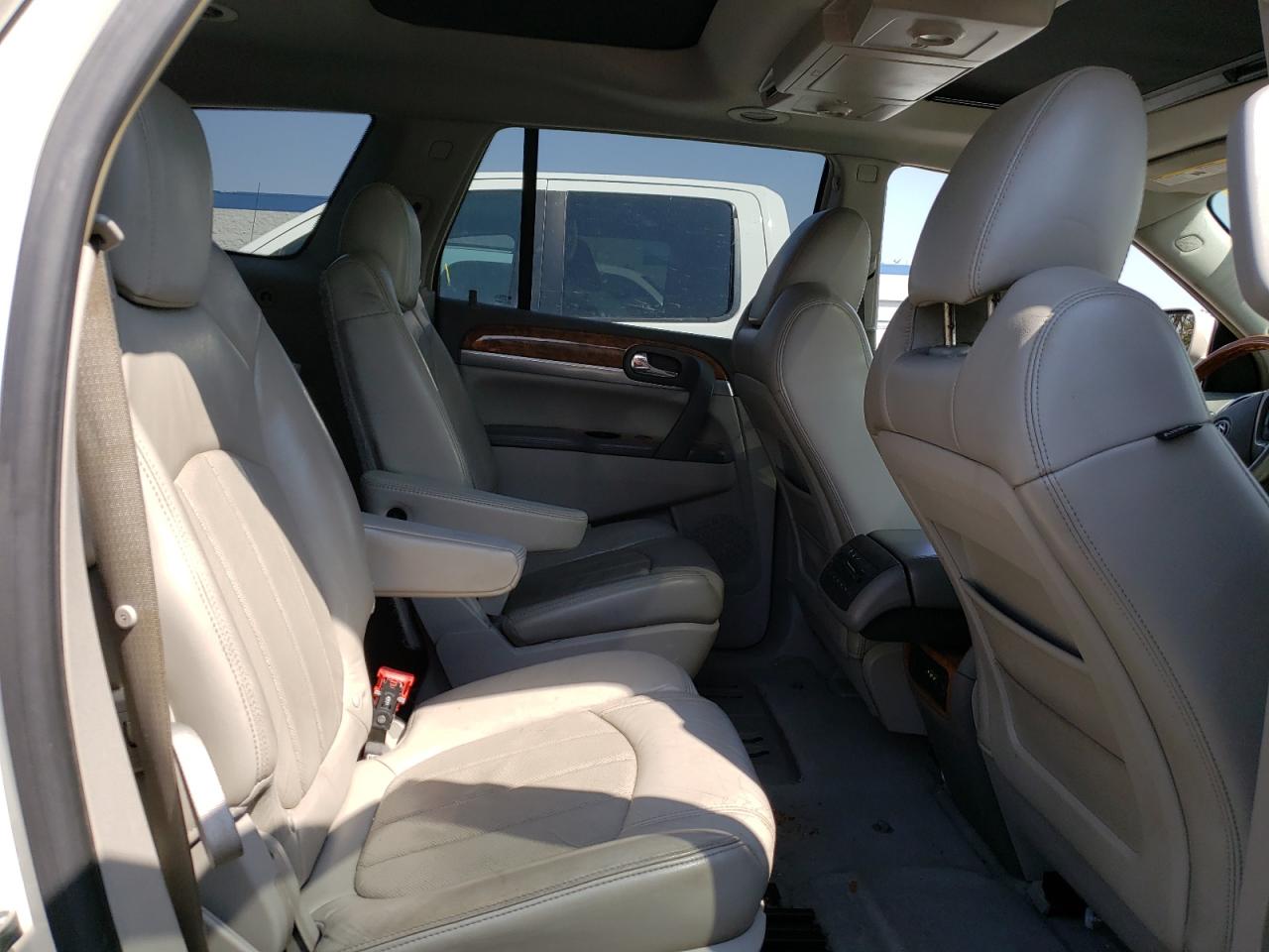 Photo 6 from auction – 2009 BUICK ENCLAVE CX with VIN 5GAEV23D19J186917