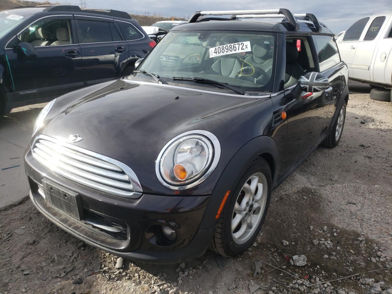 Photo 2 from auction – 2013 MINI COOPER CLU with VIN WMWZF3C51DT491145