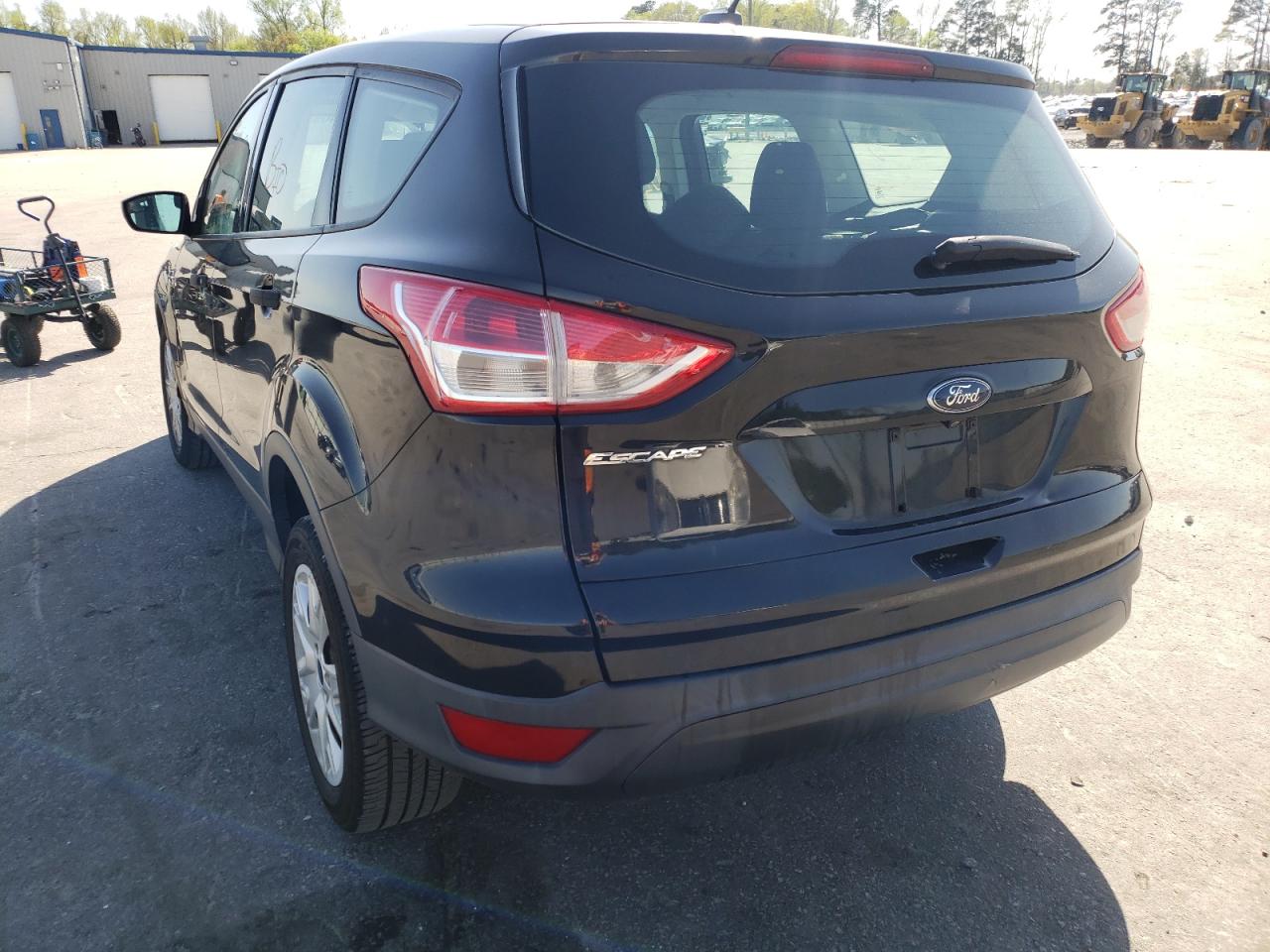 Photo 3 from auction – 2014 FORD ESCAPE S with VIN 1FMCU0F79EUA73594