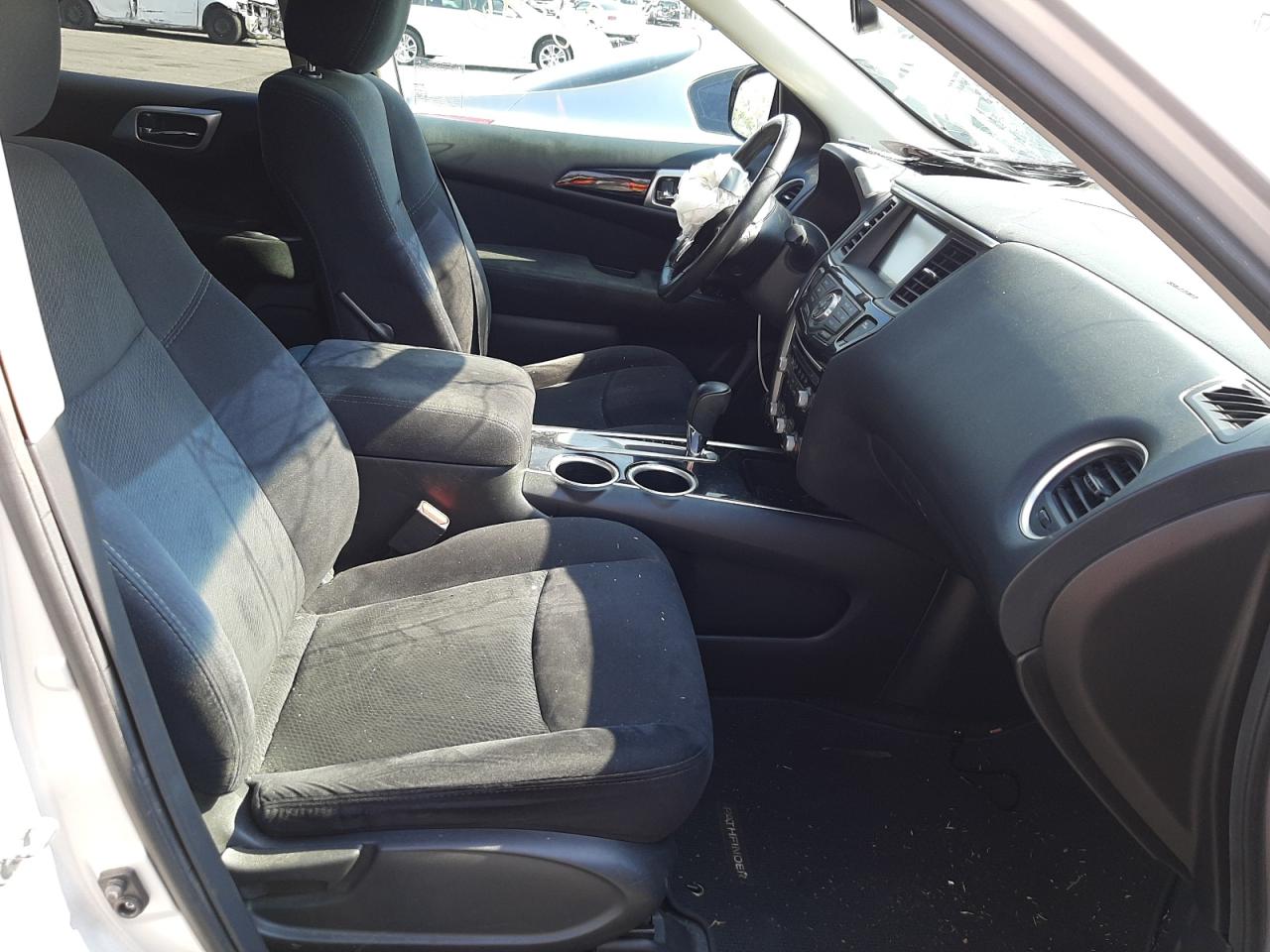 Photo 5 from auction – 2015 NISSAN PATHFINDER with VIN 5N1AR2MNXFC680925