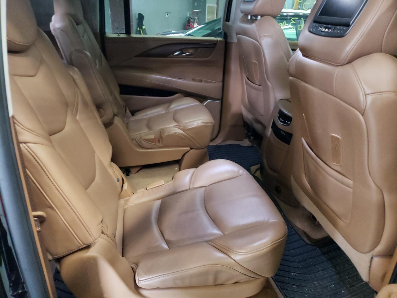 Photo 6 from auction – 2016 CADILLAC ESCALADE E with VIN 1GYS4KKJ8GR283732