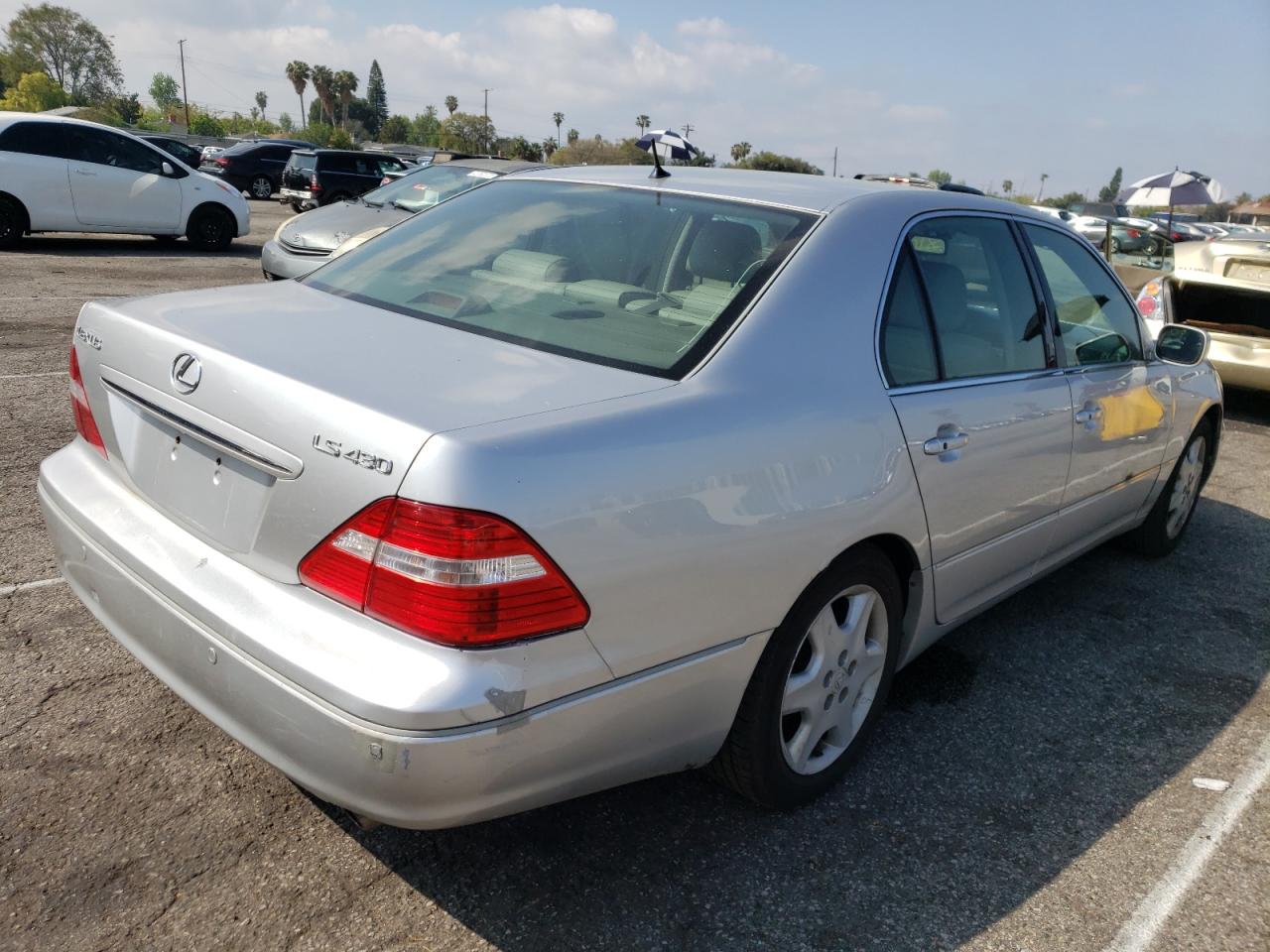 Photo 4 from auction – 2004 LEXUS LS 430 with VIN JTHBN36F640161982