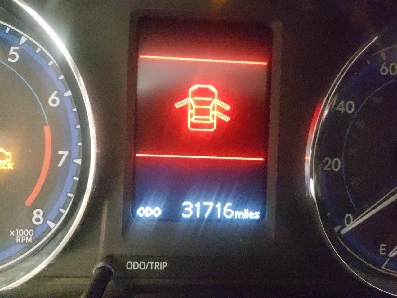 Photo 8 from auction – 2017 TOYOTA COROLLA L with VIN 2T1BURHE5HC933475
