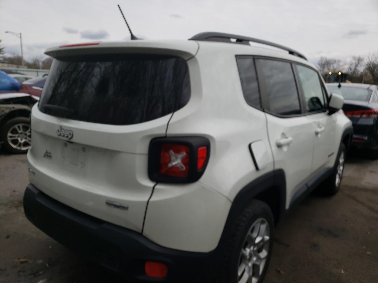 Photo 4 from auction – 2017 JEEP RENEGADE L with VIN ZACCJBBB0HPF46534