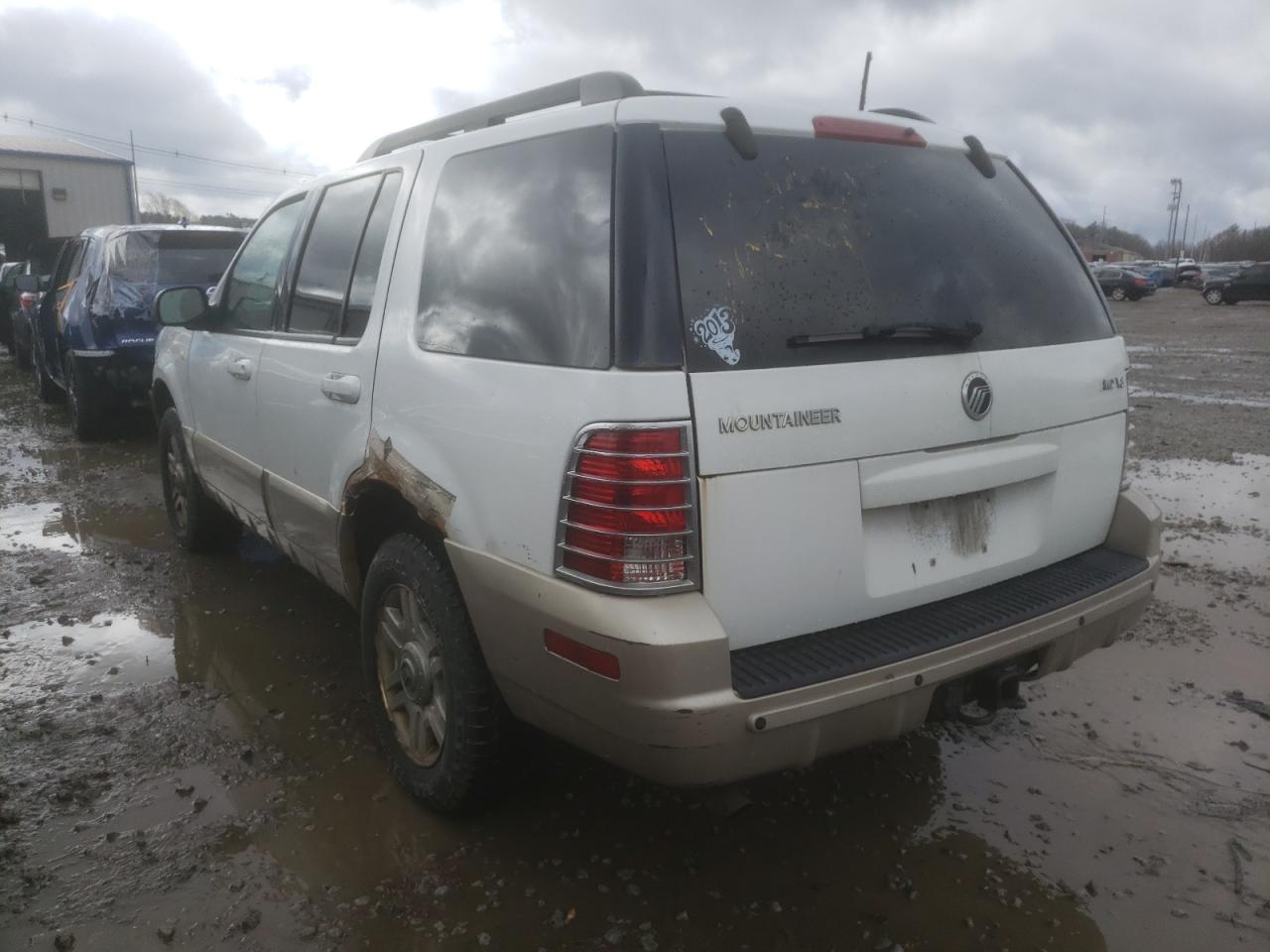 Photo 3 from auction – 2005 MERCURY MOUNTAINEE with VIN 4M2DU86W35UJ02094