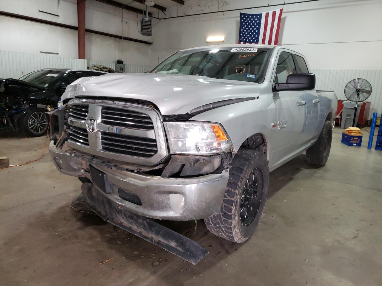 Photo 2 from auction – 2014 RAM 1500 SLT with VIN 1C6RR6GT6ES366175
