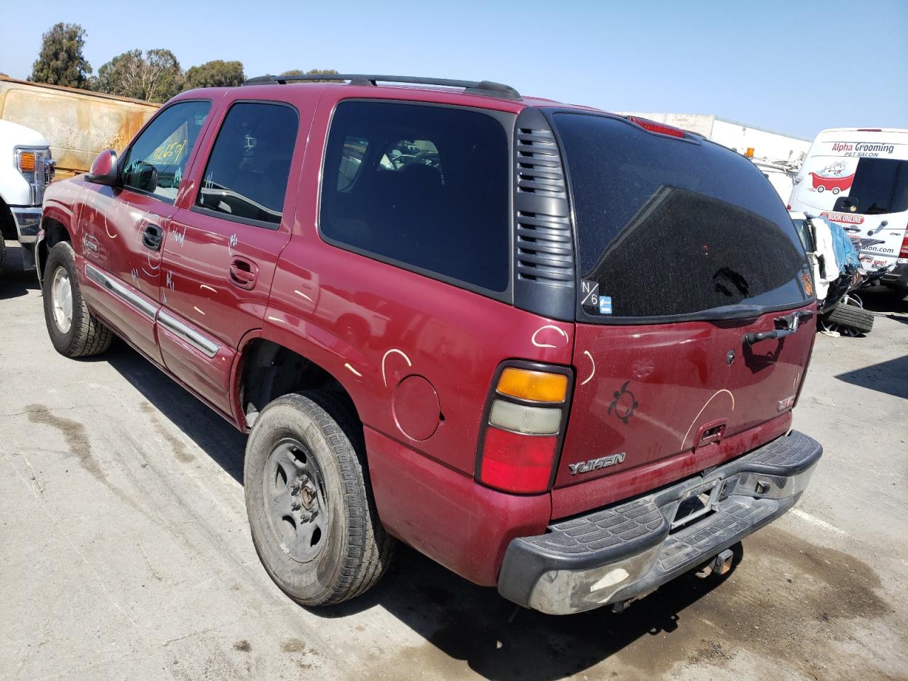 Photo 3 from auction – 2005 GMC YUKON with VIN 1GKEC13V45R118652