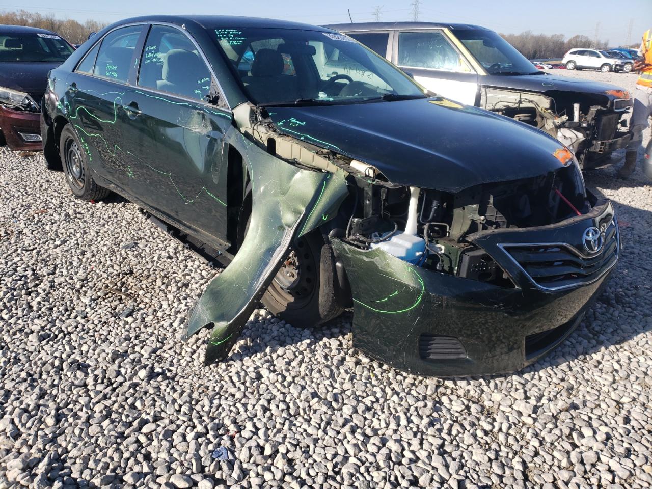 TOYOTA CAMRY BASE 2010 مع رقم تعريف المركبة 4T4BF3EK8AR047663 - صورة من المزاد