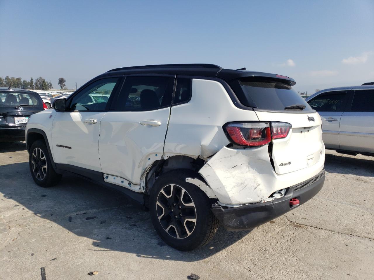 Photo 3 from auction – 2020 JEEP COMPASS TR with VIN 3C4NJDDB6LT220949