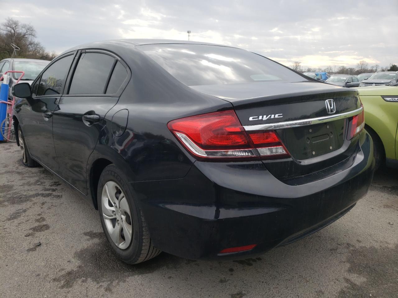 Photo 3 from auction – 2013 HONDA CIVIC LX with VIN 19XFB2F50DE042930