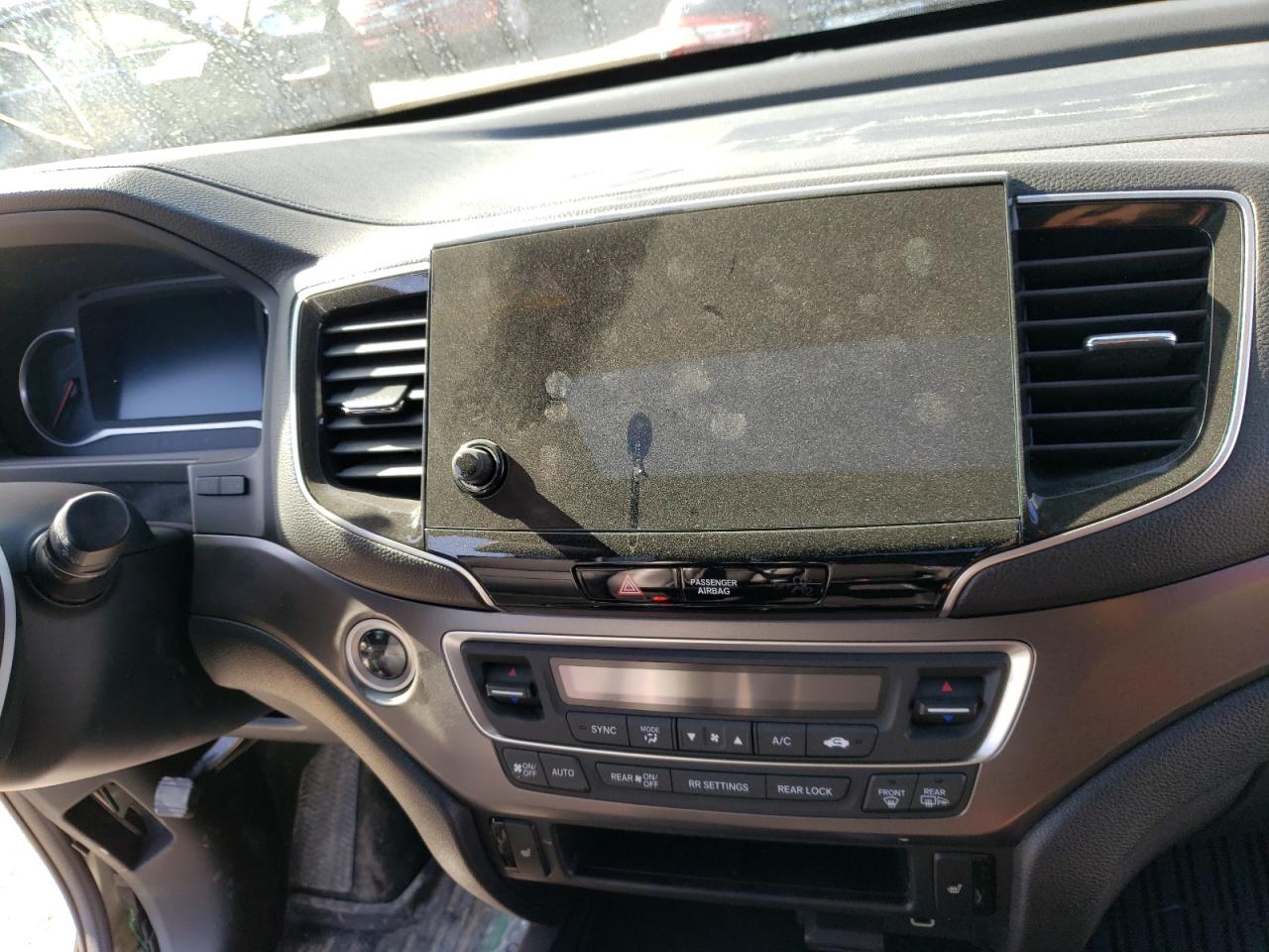 Photo 9 from auction – 2019 HONDA PILOT EXL with VIN 5FNYF6H53KB076854