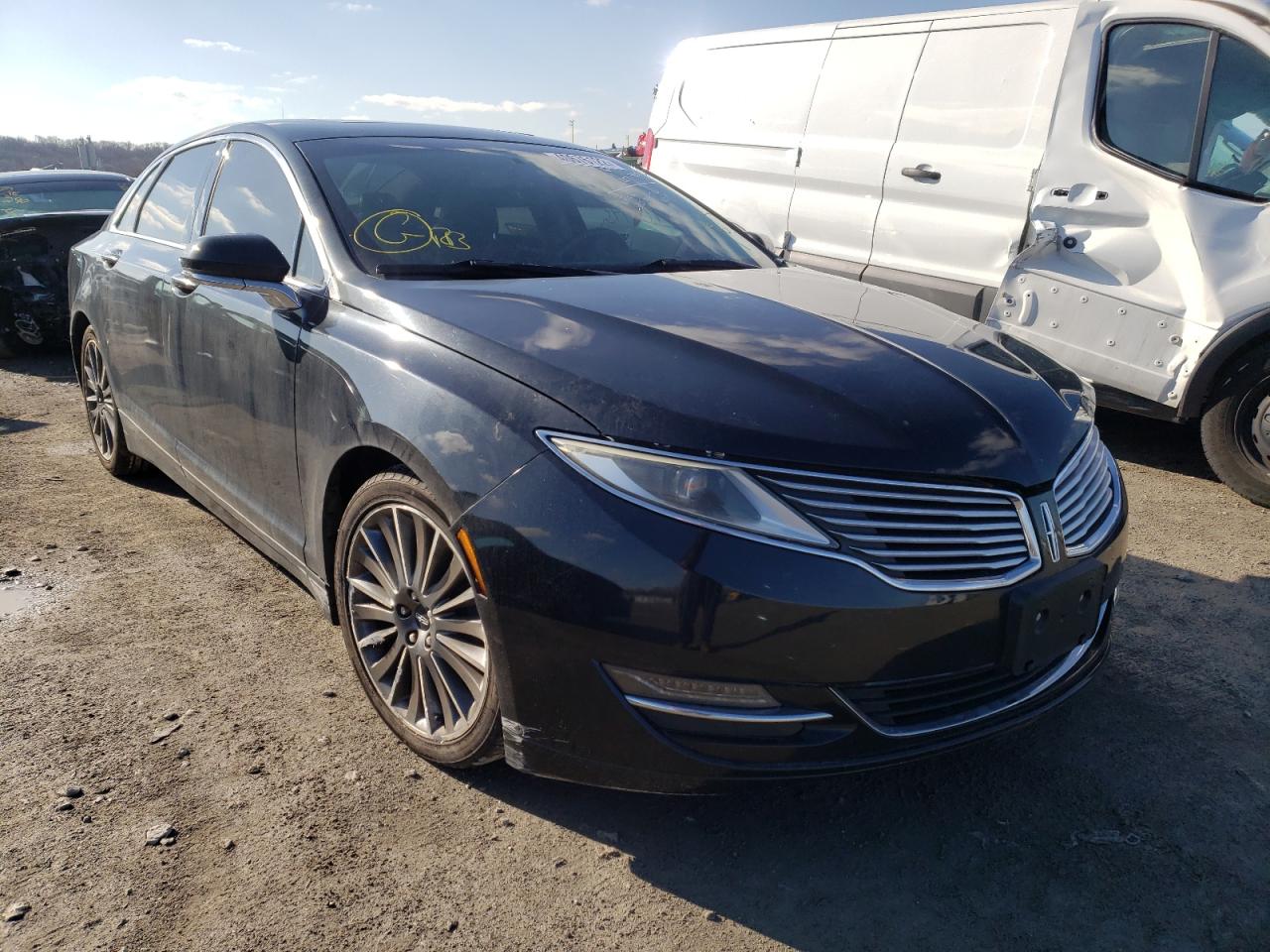 LINCOLN MKZ 2014 with VIN 3LN6L2J96ER827515 - Photo from auction