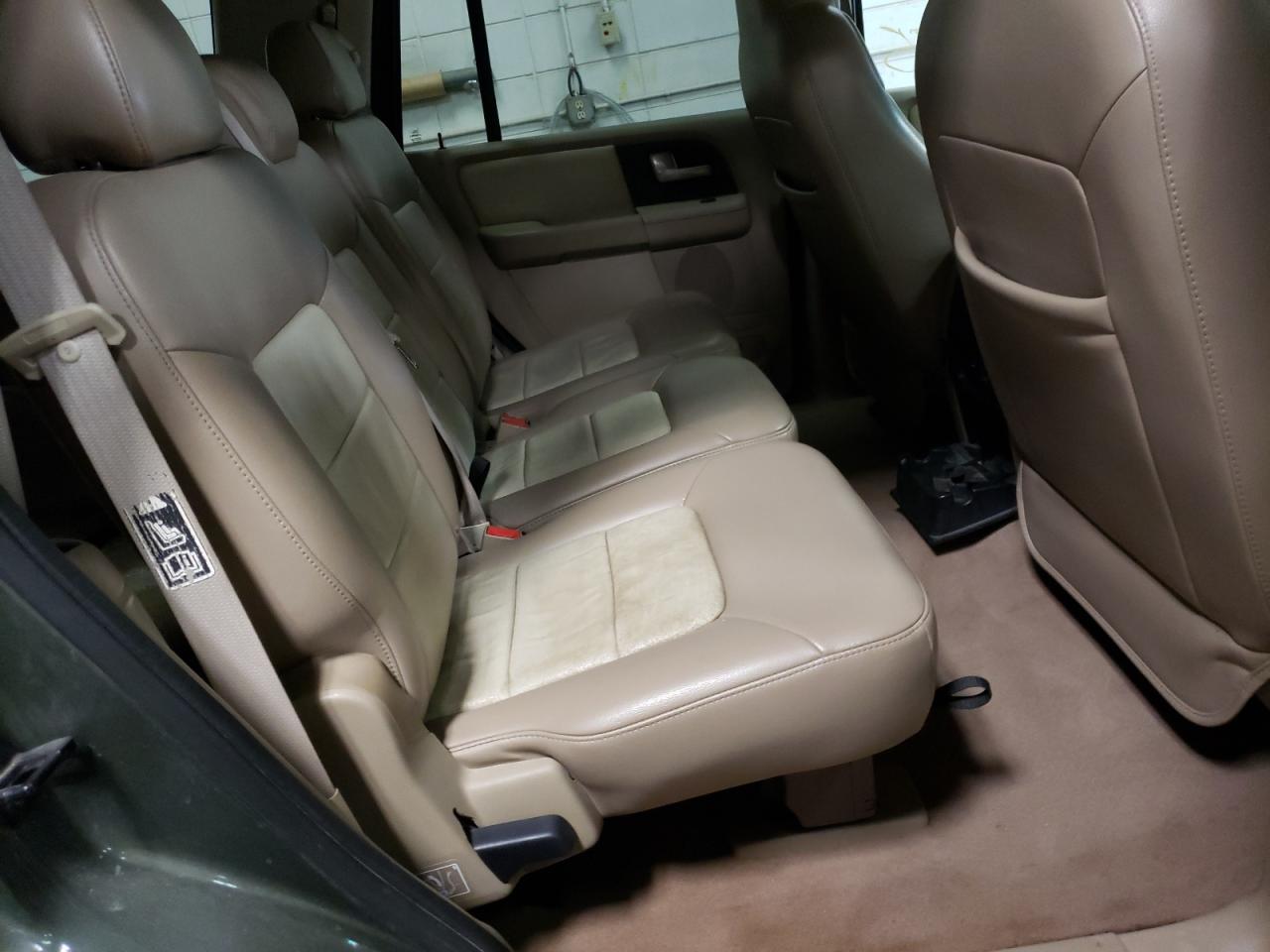Photo 6 from auction – 2004 FORD EXPEDITION with VIN 1FMFU18L34LA71440
