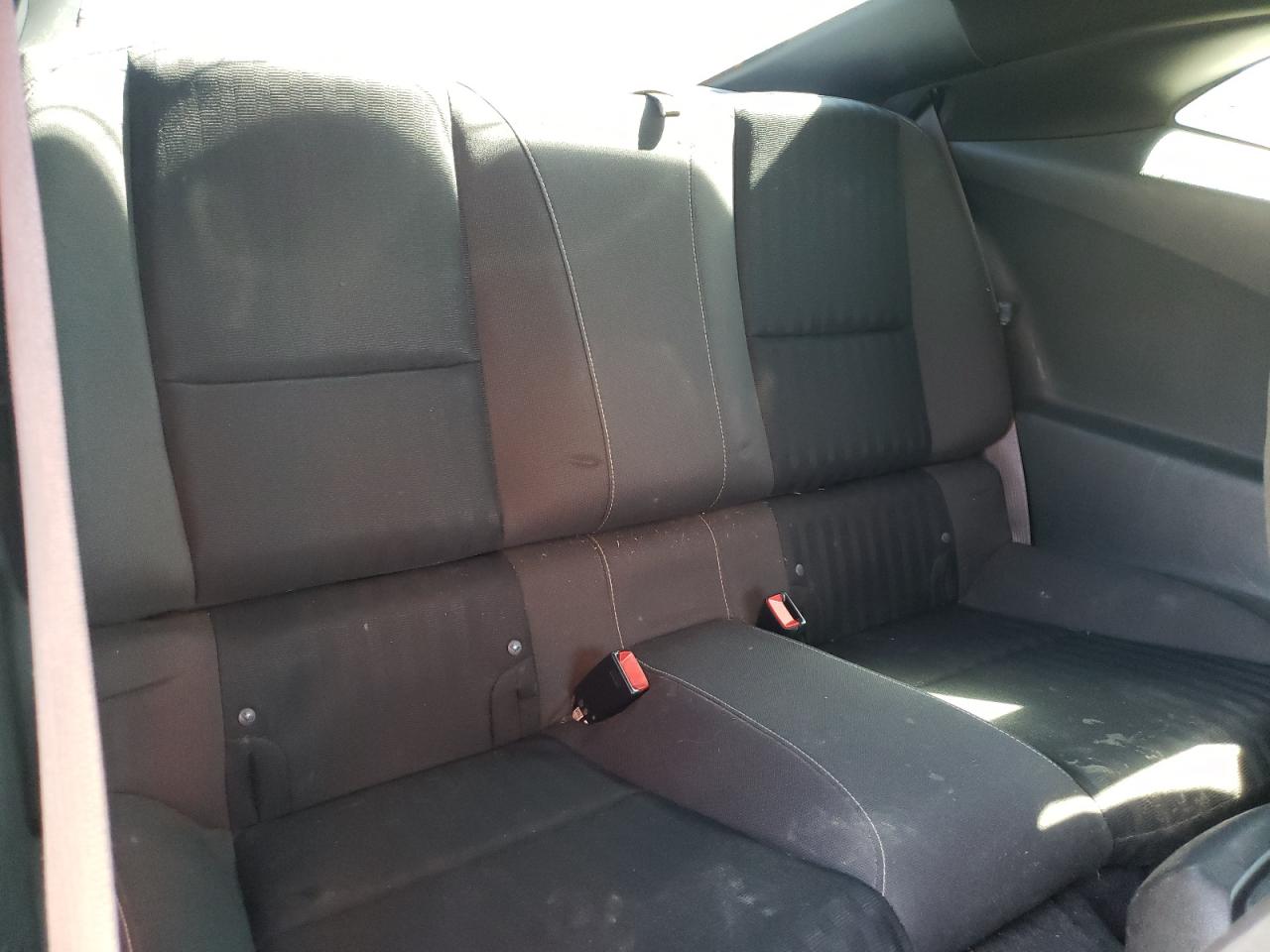 Photo 6 from auction – 2015 CHEVROLET CAMARO LS with VIN 2G1FB1E31F9267104