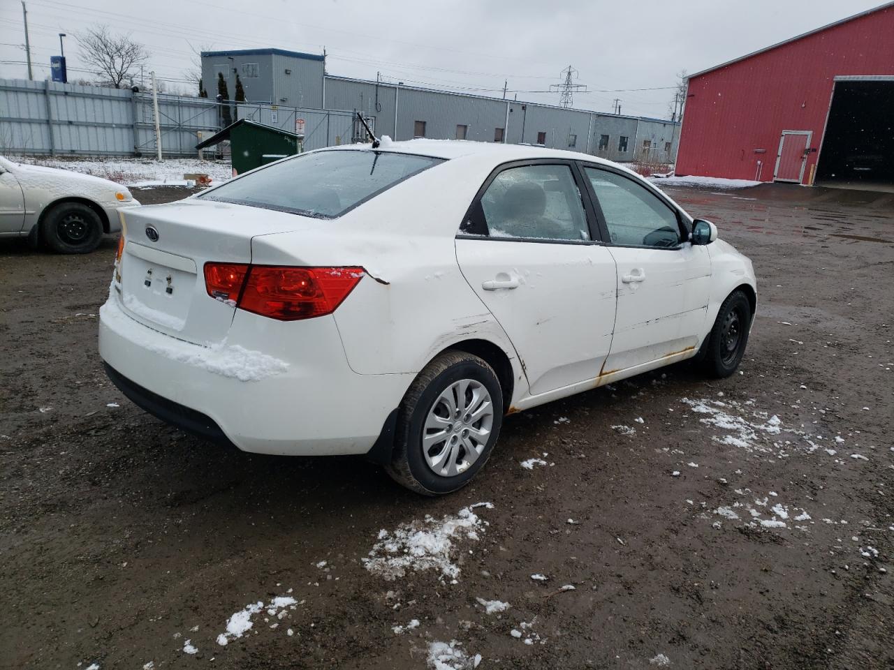 Photo 4 from auction – 2010 KIA FORTE LX with VIN KNAFT4A2XA5094575