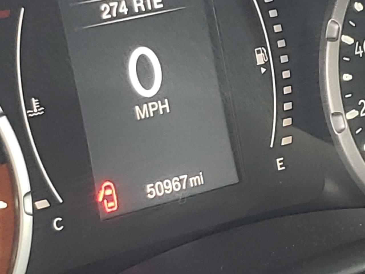 Photo 8 from auction – 2016 JEEP RENEGADE L with VIN ZACCJBBT9GPD74799
