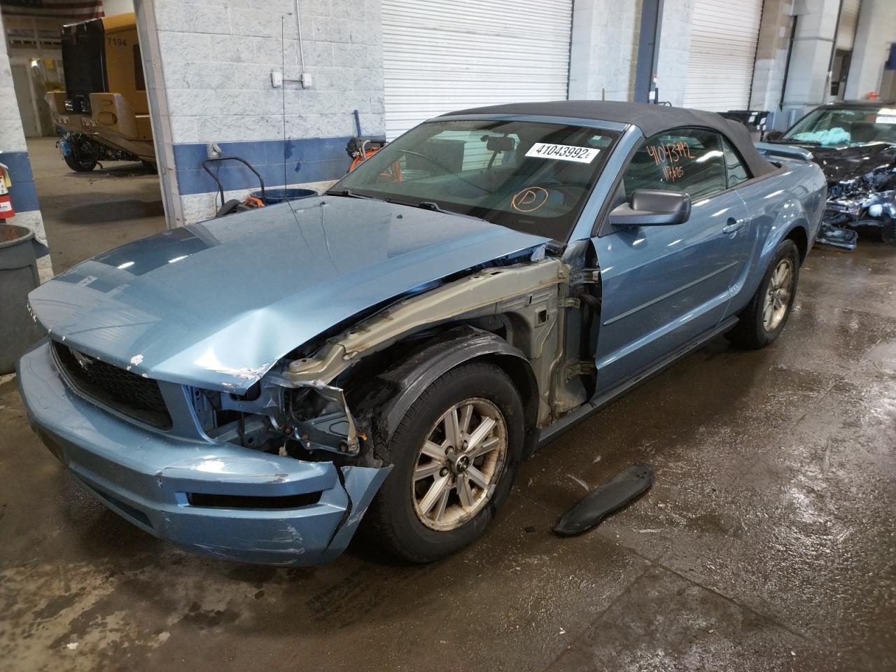 Photo 2 from auction – 2006 FORD MUSTANG with VIN 1ZVFT84N265202272