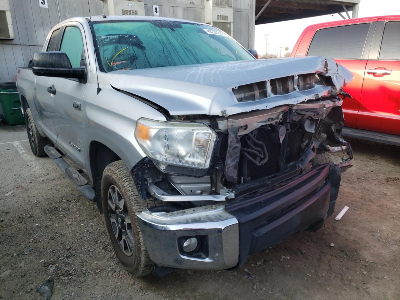 TOYOTA TUNDRA DOU 2015 with VIN 5TFRY5F11FX175757 - Photo from auction