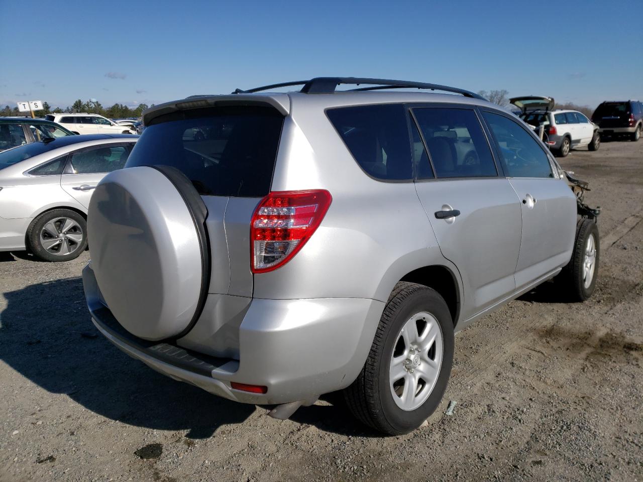 Фото 4 с аукциона – 2012 TOYOTA RAV4 с VIN 2T3ZF4DV9CW138607