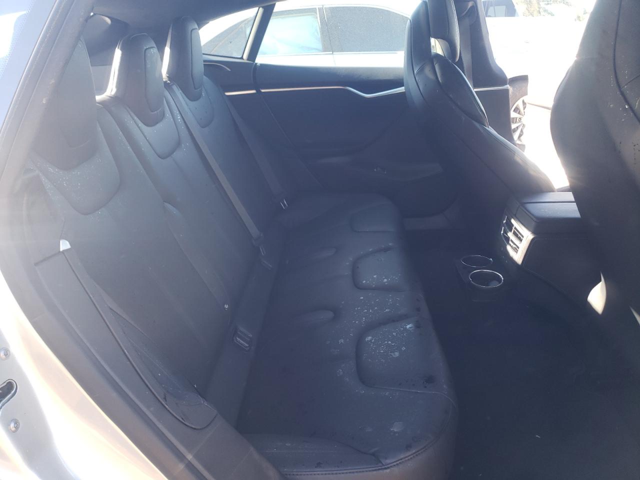 Photo 6 from auction – 2017 TESLA MODEL S with VIN 5YJSA1E2XHF206204